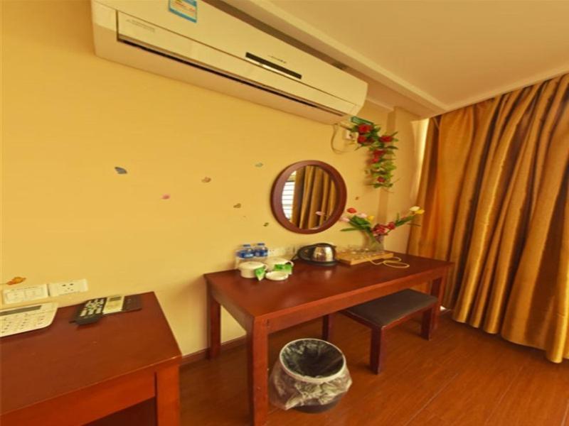 Greentree Inn Shanghai Songjiang District Yanshou Road Li Ta Express Hotel Zhujing Exteriör bild