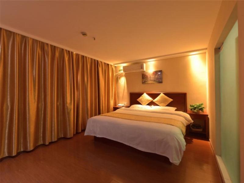 Greentree Inn Shanghai Songjiang District Yanshou Road Li Ta Express Hotel Zhujing Exteriör bild