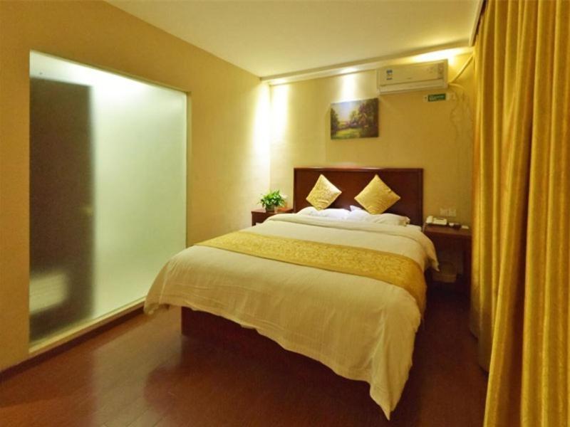 Greentree Inn Shanghai Songjiang District Yanshou Road Li Ta Express Hotel Zhujing Exteriör bild